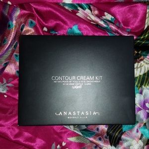 Anastasia Beverly Hills Cream Contour Kit